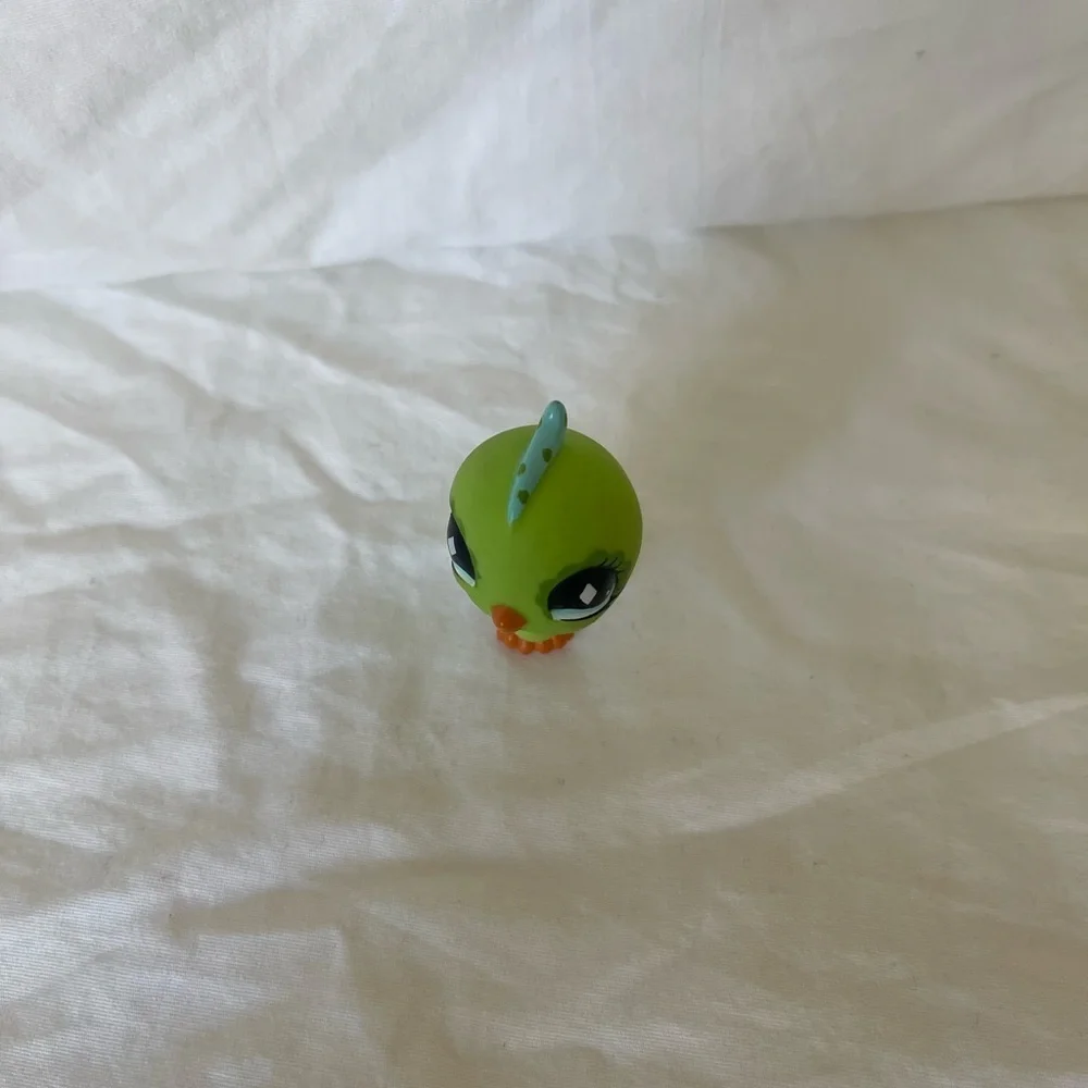 Authentic Littlest Pet Shop PARAKEET #472 - Hasbro LPS